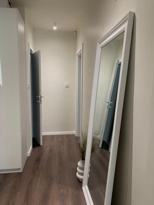 New Luxury Furnished Apartment - Beach, Varna Center & Fast Wi-Fi מראה חיצוני תמונה