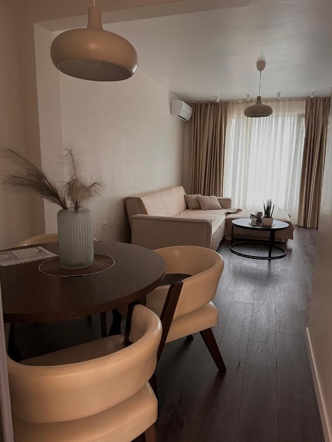 New Luxury Furnished Apartment - Beach, Varna Center & Fast Wi-Fi מראה חיצוני תמונה