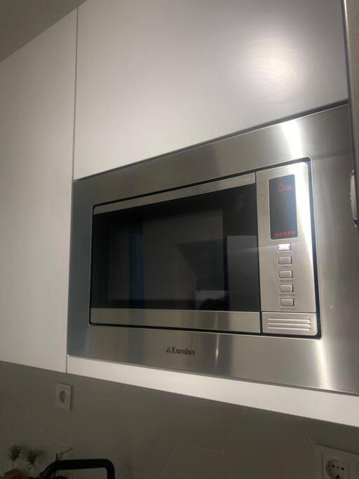New Luxury Furnished Apartment - Beach, Varna Center & Fast Wi-Fi מראה חיצוני תמונה
